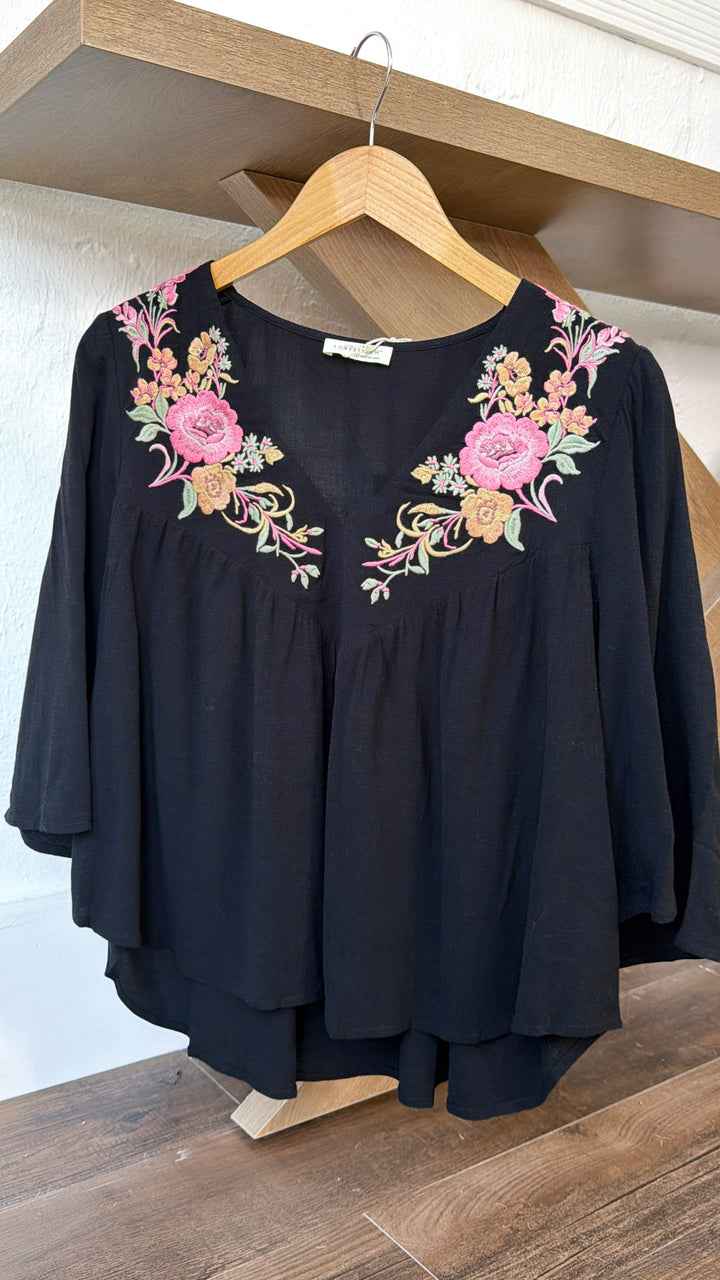 V-Split Embroidered Blouse, Black/Dusty Rose