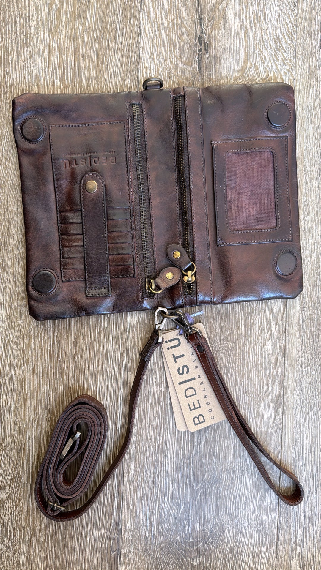 Bedstu Cadence EM, Teak Dip Dye