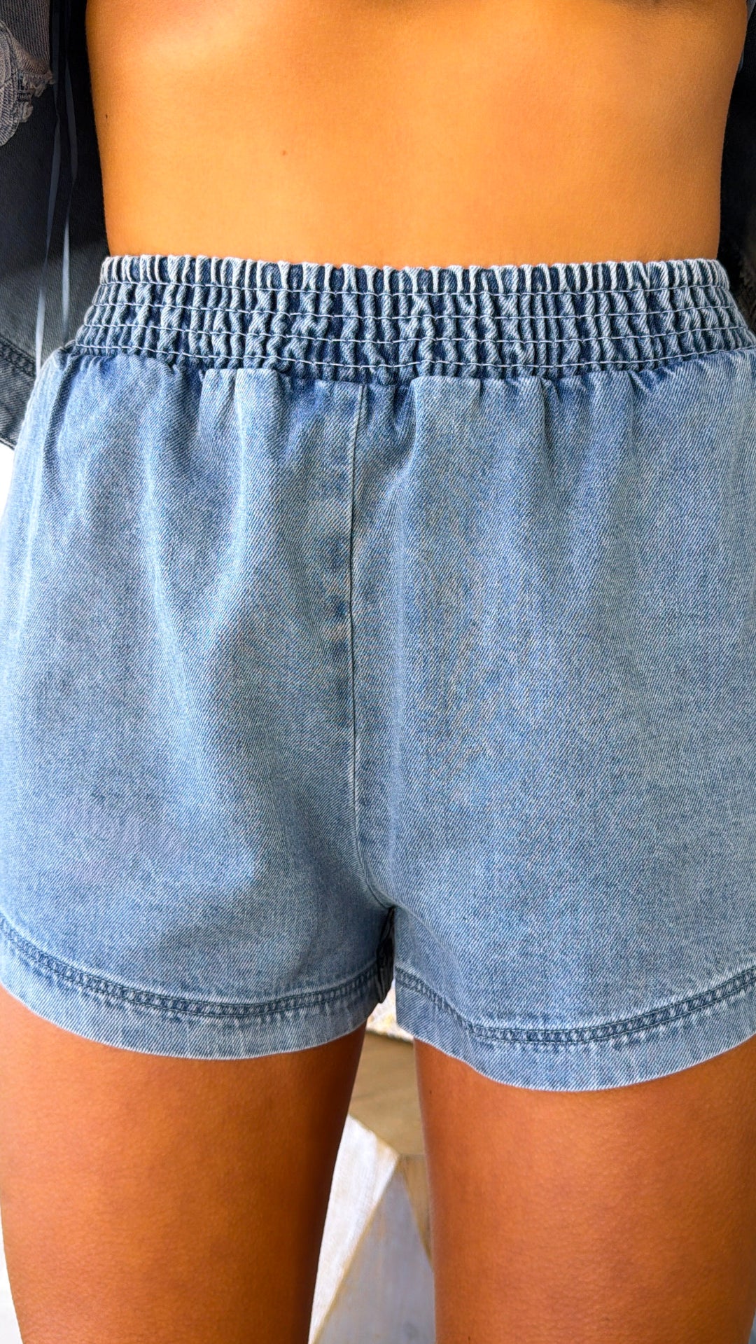 Dandelion Denim Short, Denim