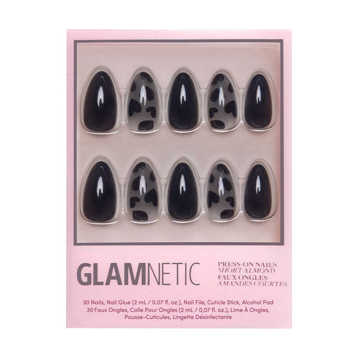 Love Me Not Press-On Nails | Black Heart Short Almond