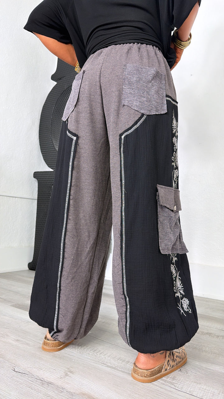 DOORBUSTER: POL Forever Dreaming Relaxed Pant, Charcoal