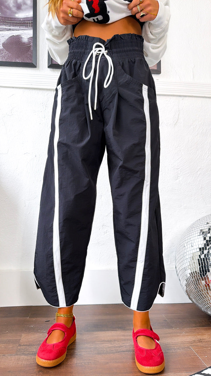 WindBreaker Contrasted Pant, Black/White