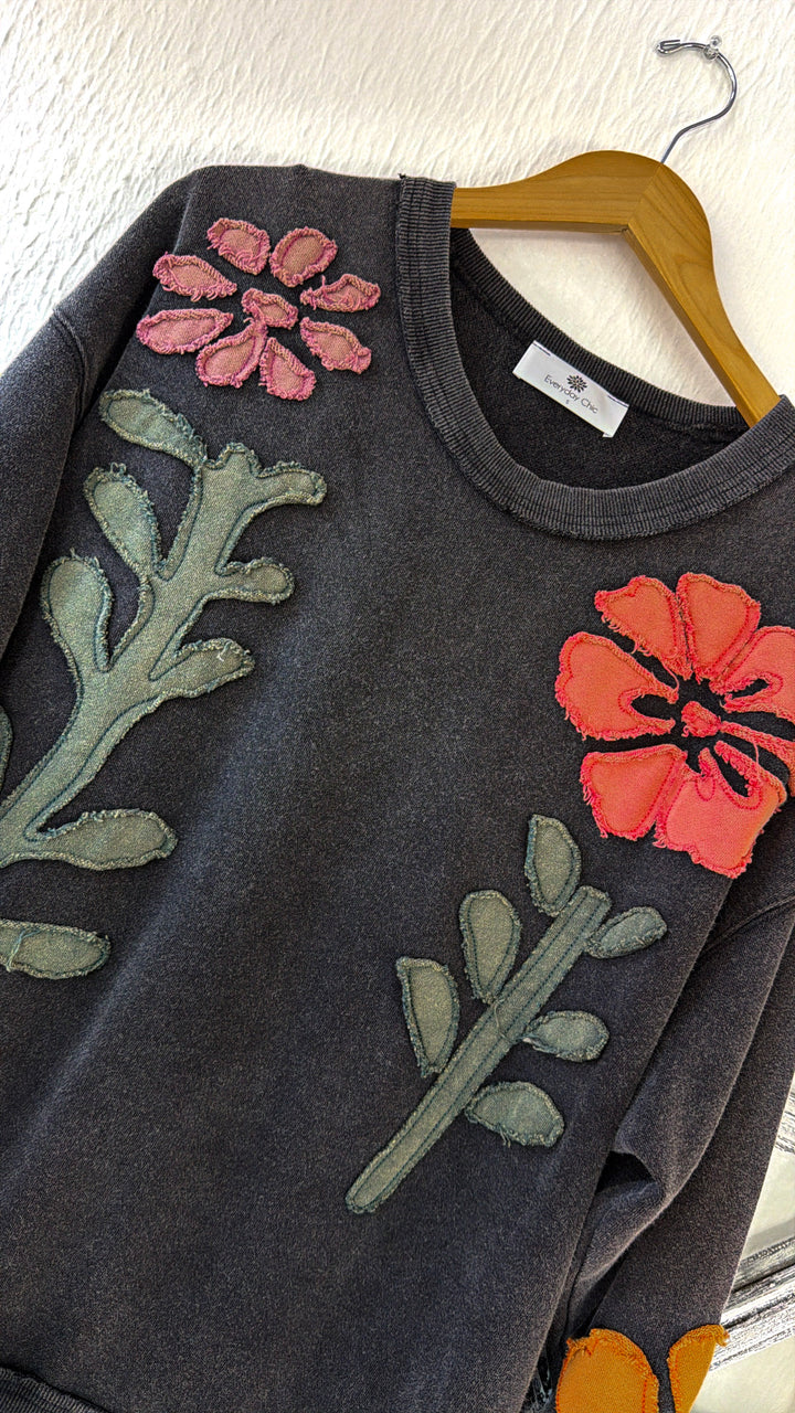 Floral Days Sweatshirt, Black