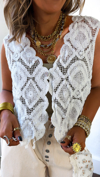 Flora Mae Lace Vest, Off White – Everyday Chic Boutique