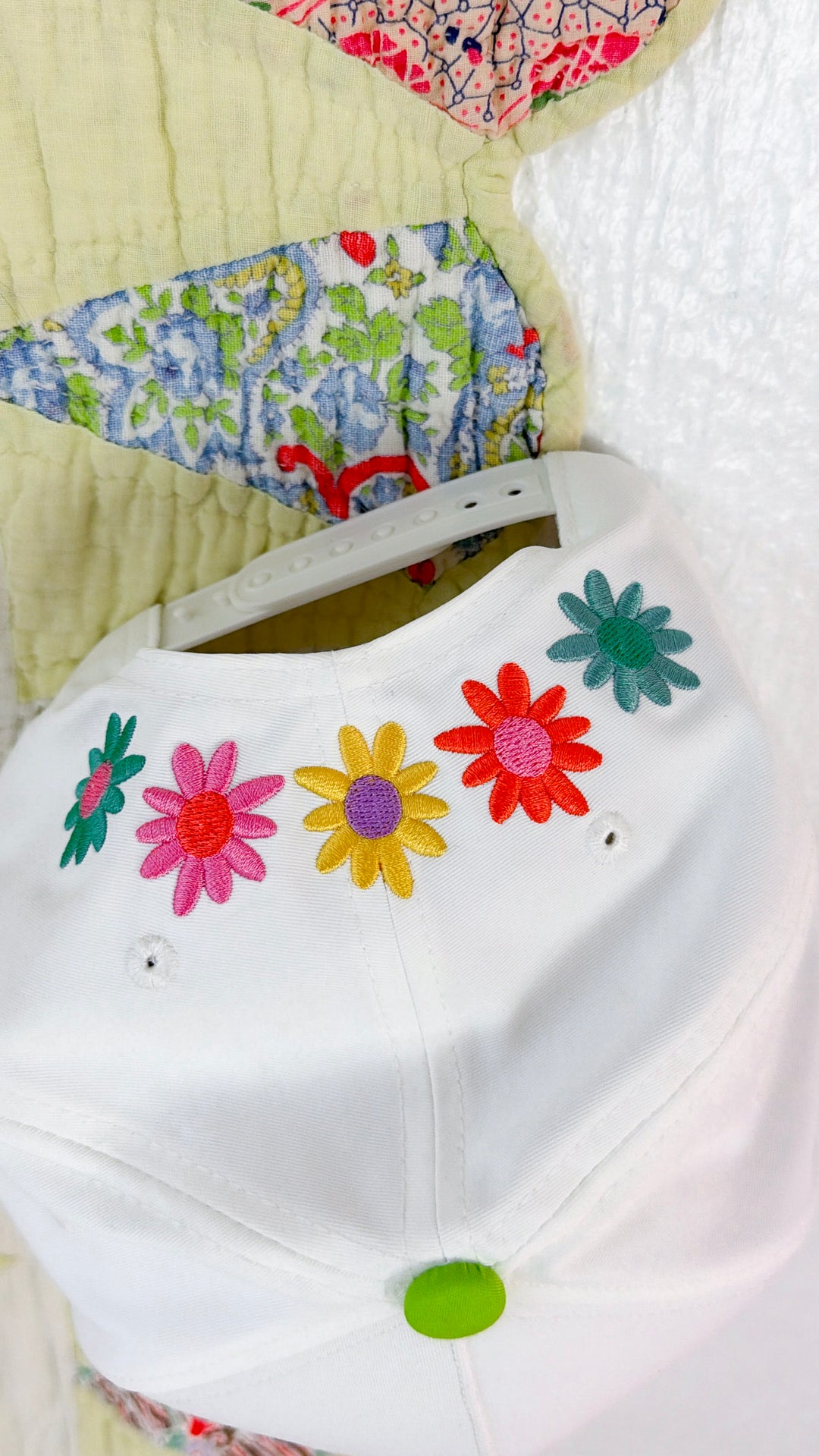Oopsy Daisy Floral Hat
