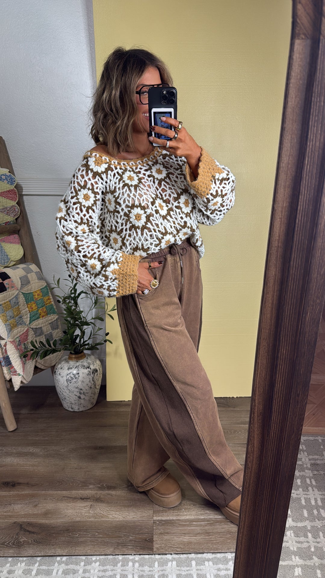 Trend Setter Barrel Leg Sweatpant, Brown