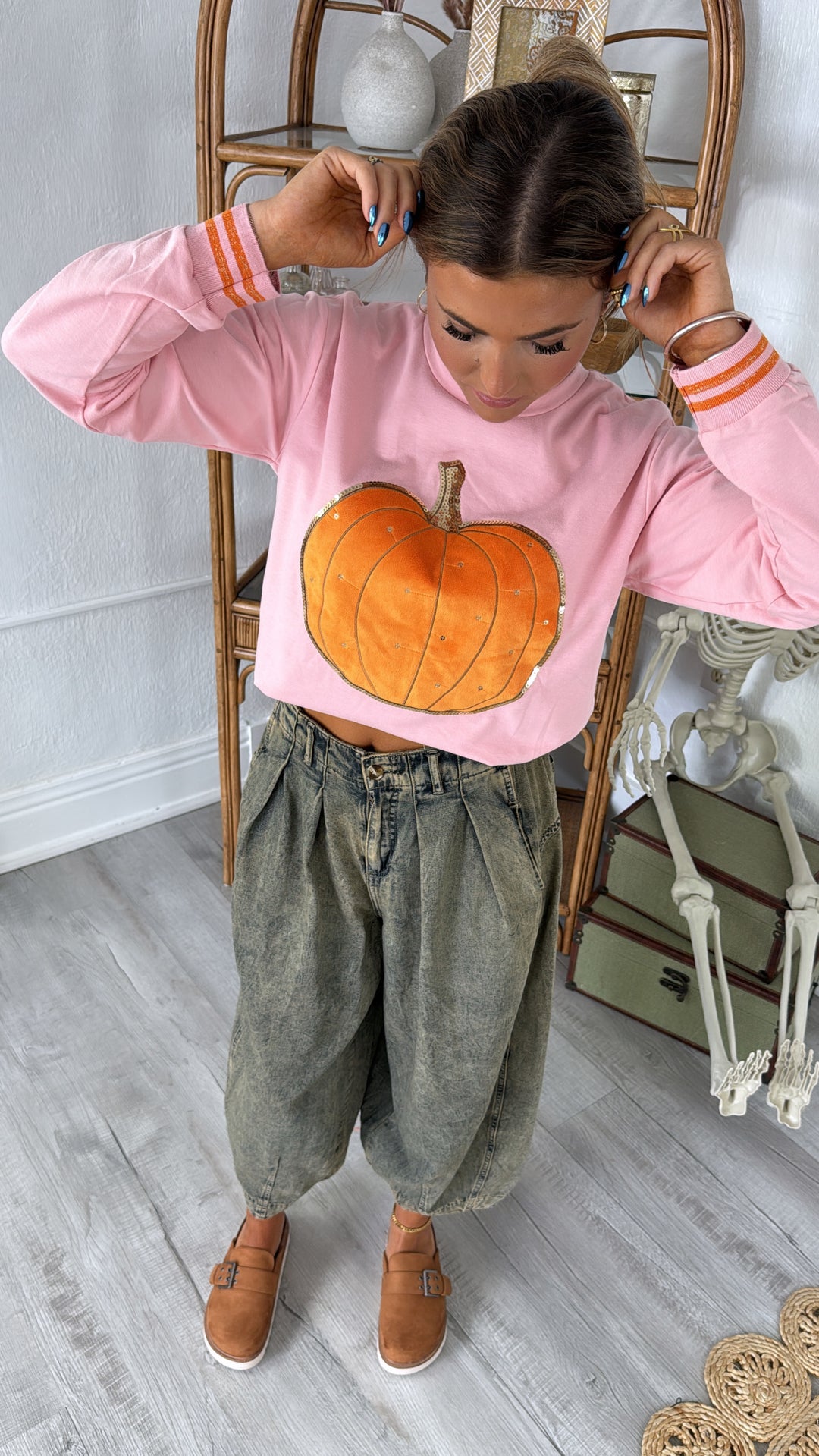 Pumpkin Patch Cutie Crewneck, Pink