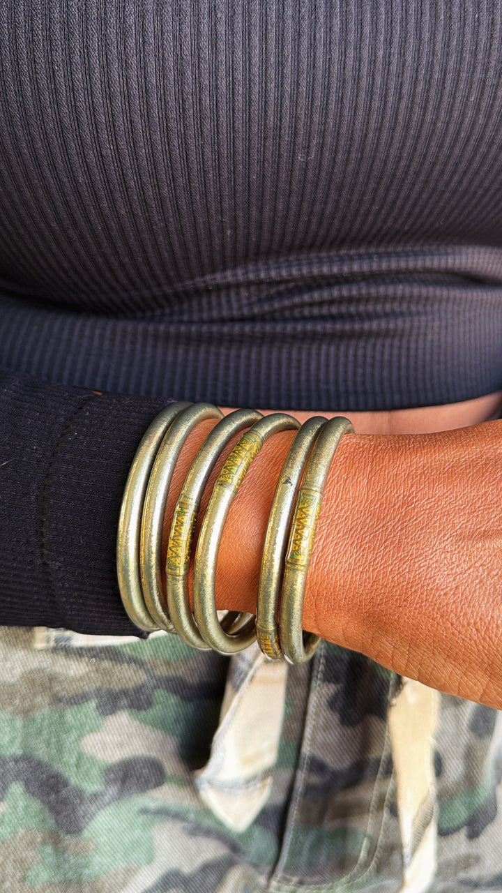 BuDhaGirl: Etoile All Weather Bangle (Set of 6)- Serenity Prayer