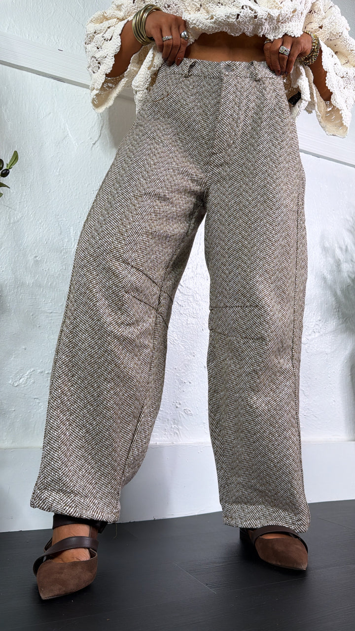 Crescent Bay Herringbone Barrel Pant, Brown