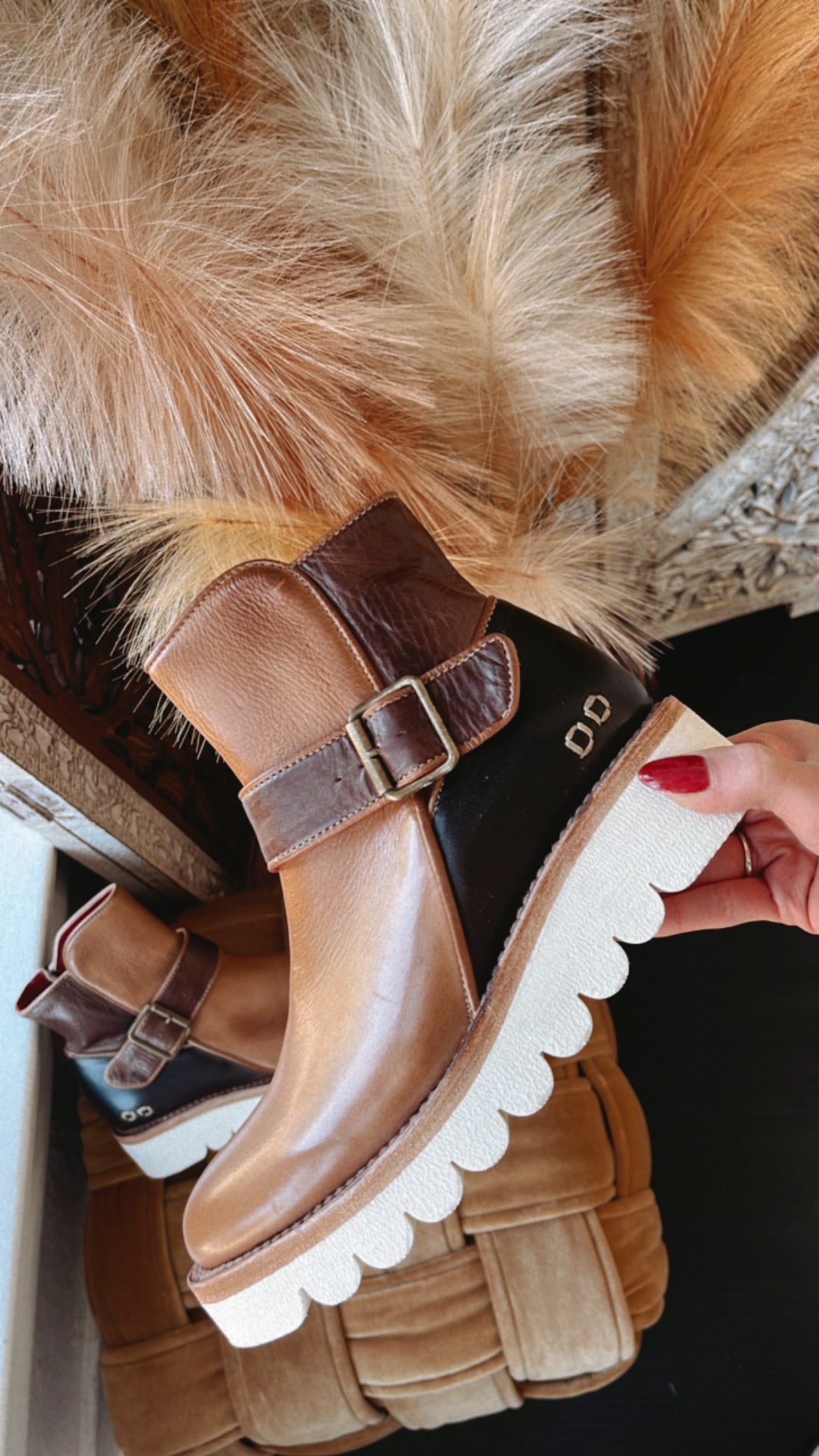 Bedstu Nudge, Cold Brew Rustic – Everyday Chic Boutique