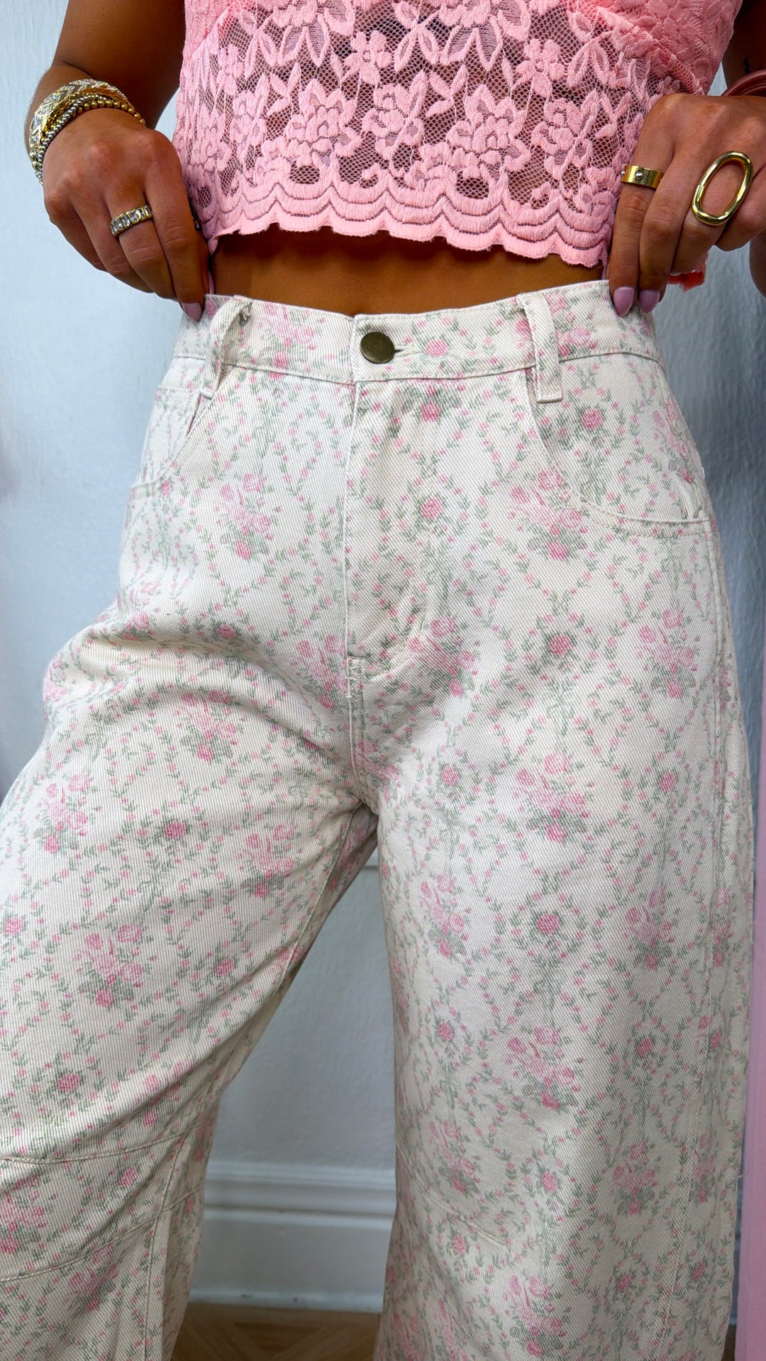 Southern Heirloom Barrels, Ivory/Pink/Green