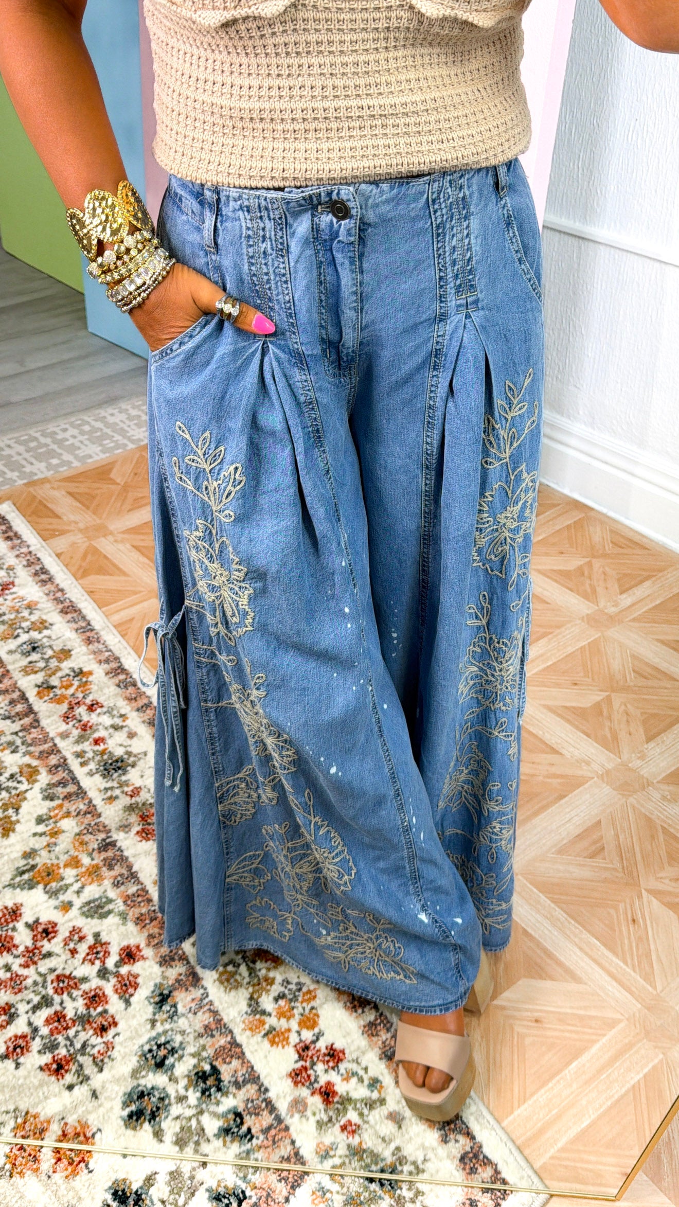 Floral Detail Wide Leg Pants, Denim – Everyday Chic Boutique