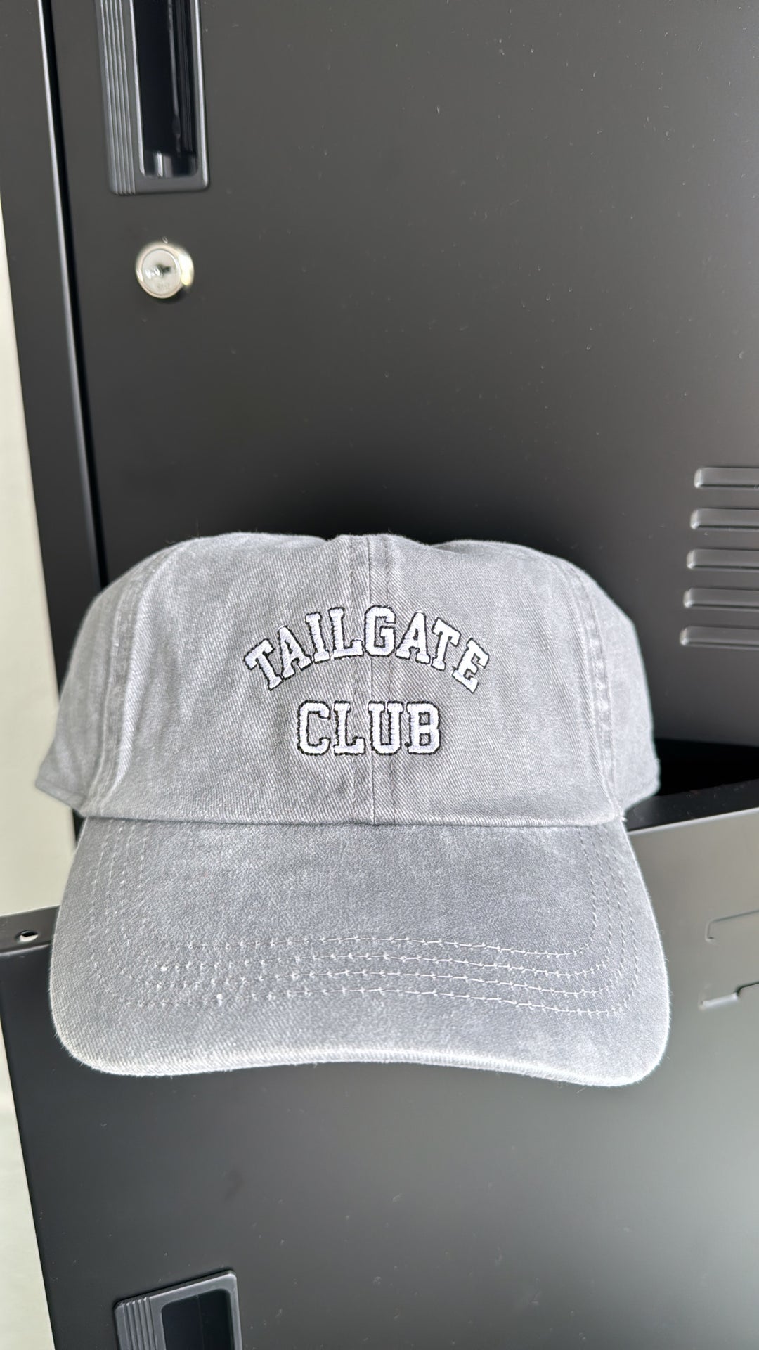 Tailgate Club Ball Cap, Grey