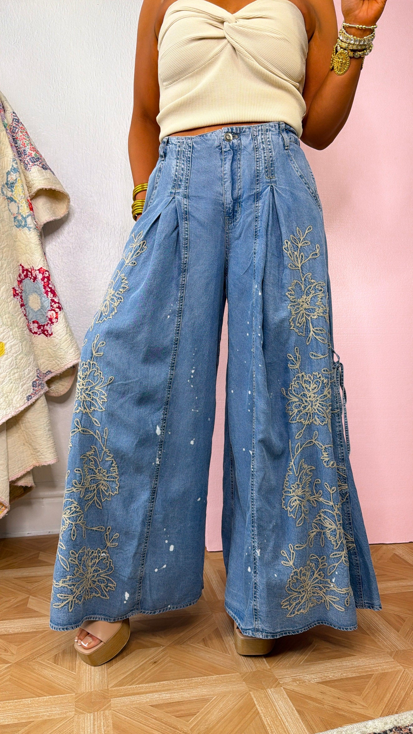 Floral Detail Wide Leg Pants, Denim – Everyday Chic Boutique