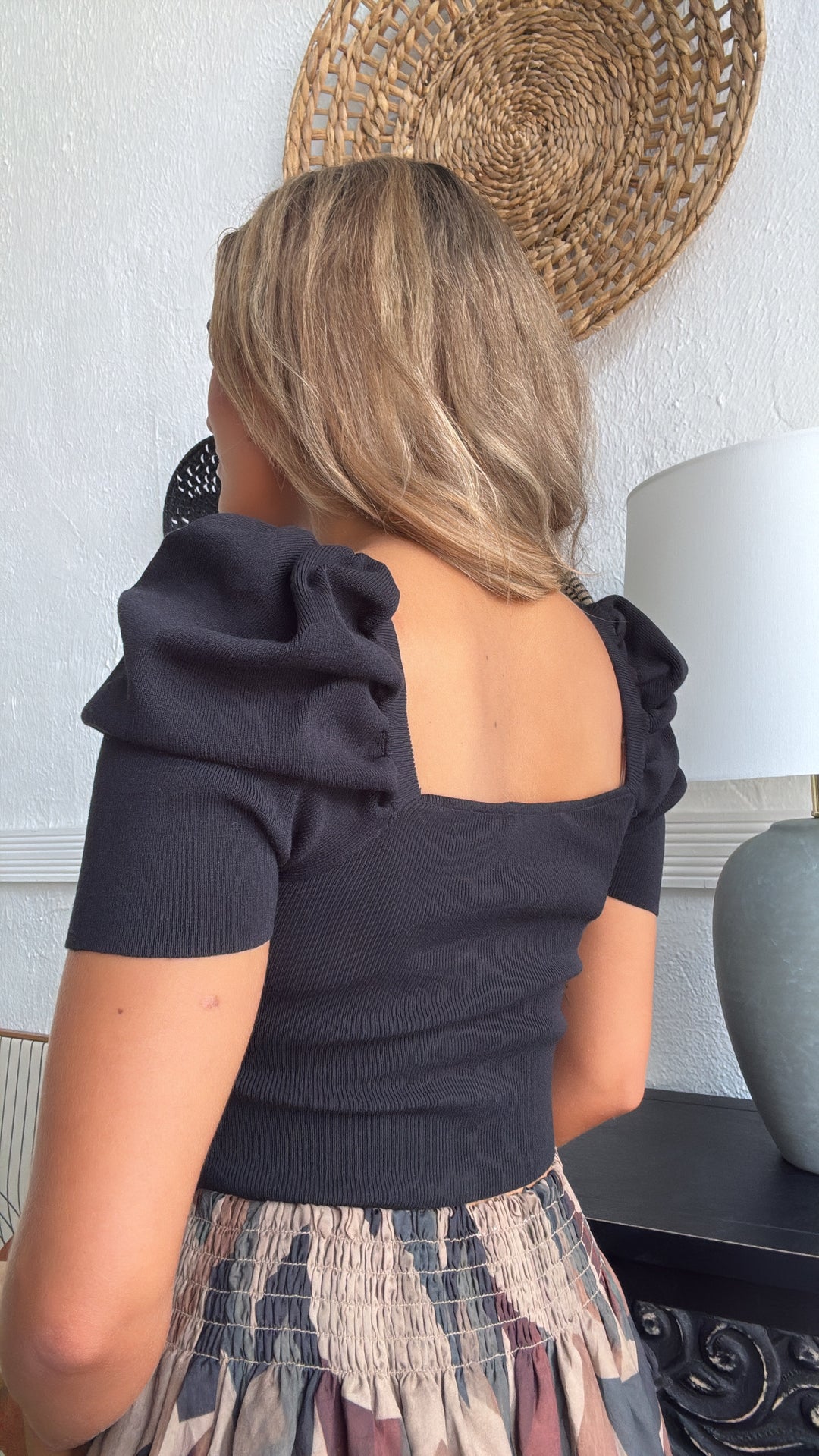 First Choice Puff Sleeve , Black