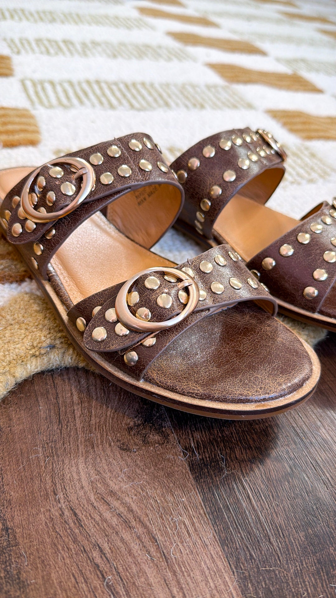 Desert Dahlia Cushion Sandal