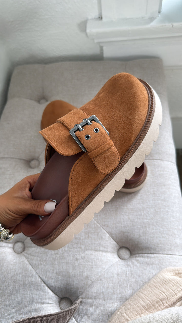 Mirewood Clogs, Camel