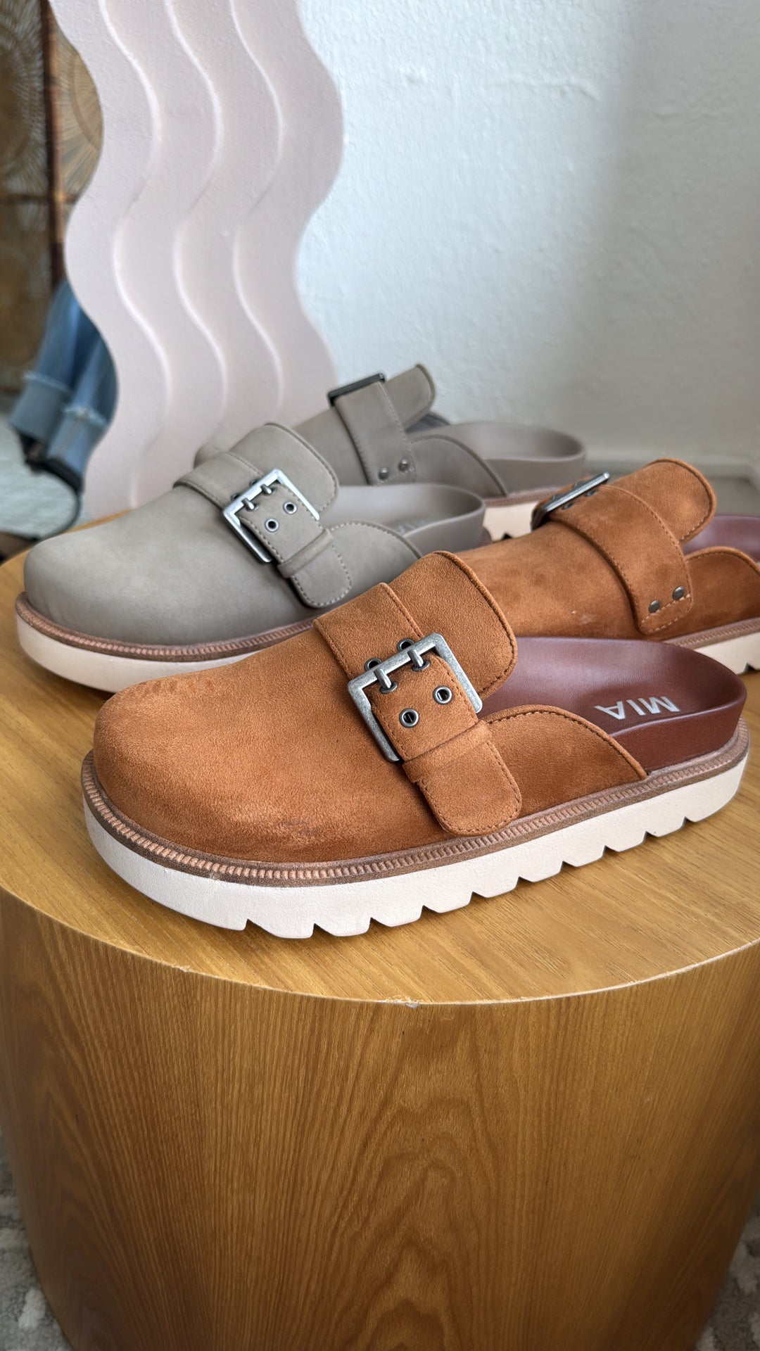 Mirewood Clogs, Camel