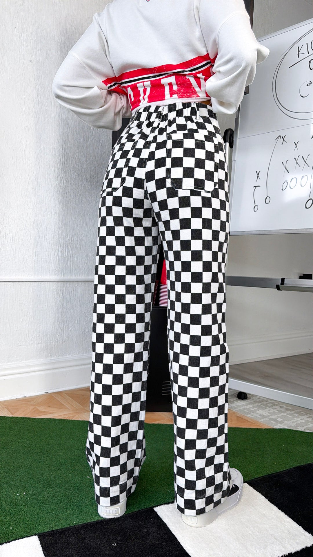 Finish Line Checkered Pant, Black