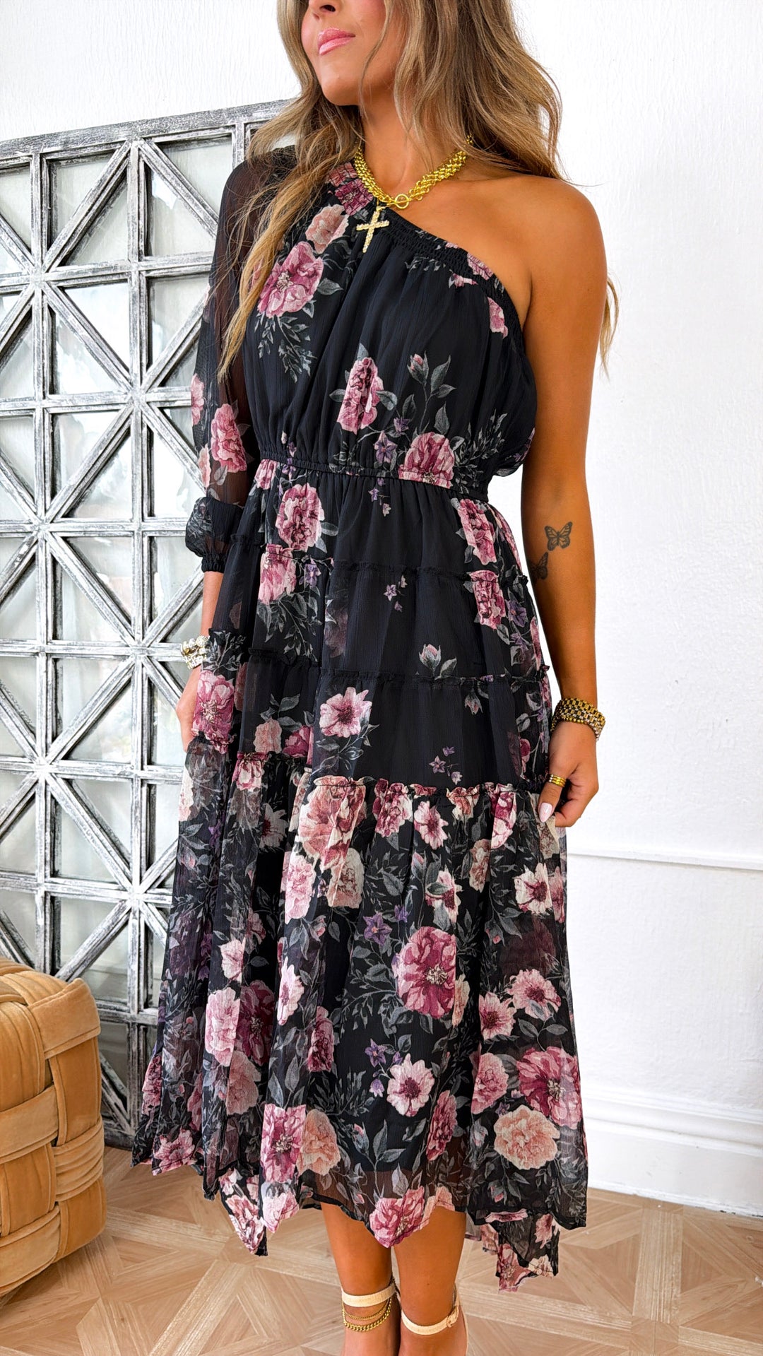 One Shoulder Floral Dress, Black/Rose