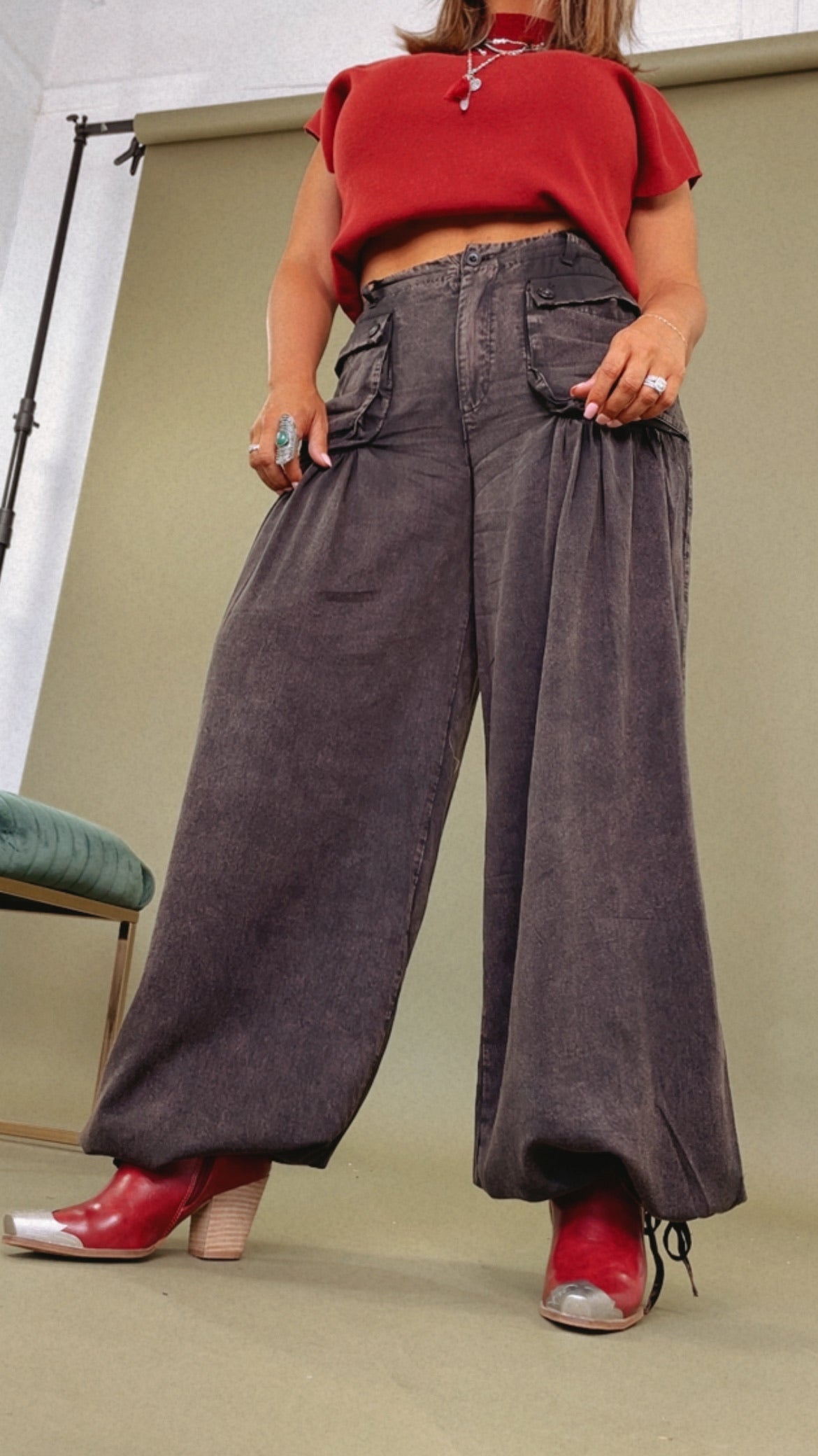 Washed Wide Leg Parachute Pants, Black – Everyday Chic Boutique