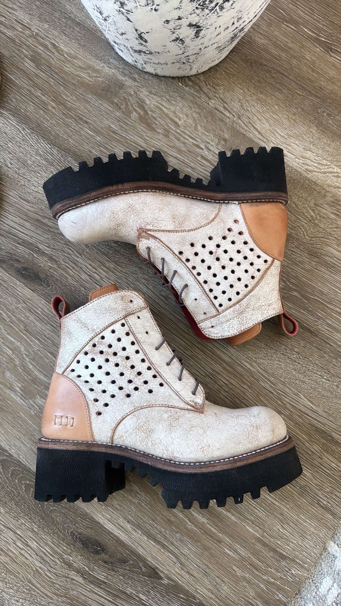 Bedstu Tanzania, Nectar Lux/ Tan Rustic – Everyday Chic Boutique