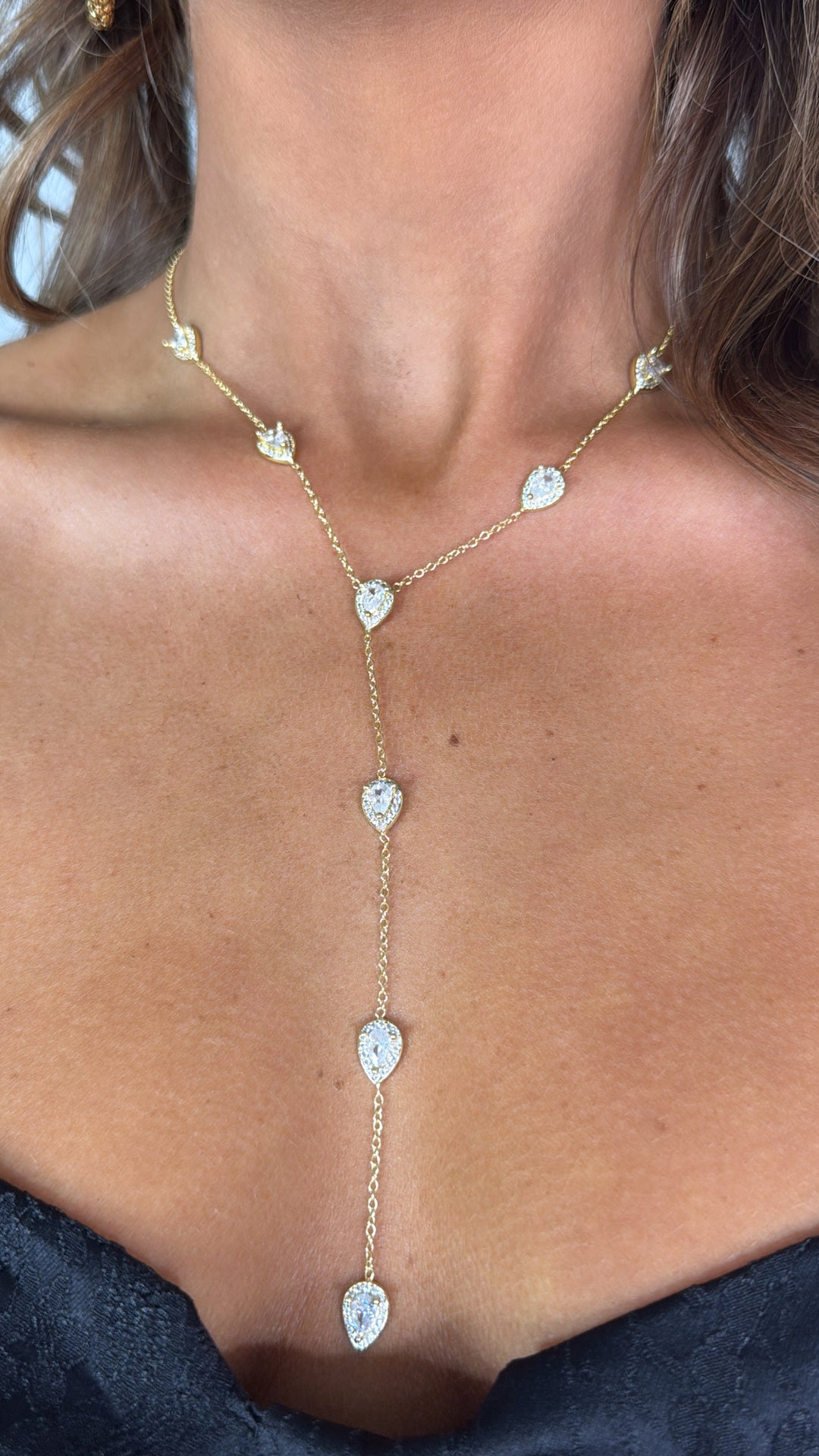 Treasure Jewels: Crystal Y-Glow Necklace