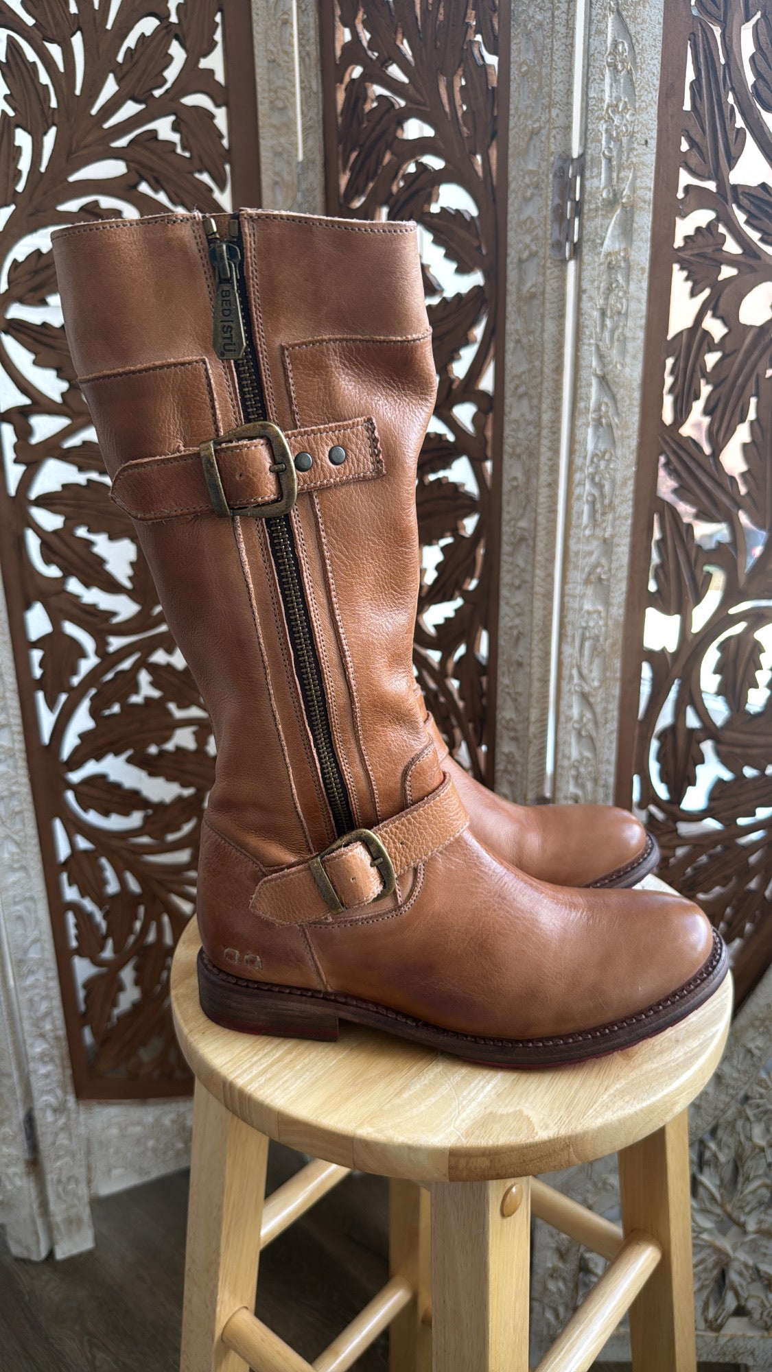 Gogo Bedstu, tan rustic – Everyday Chic Boutique