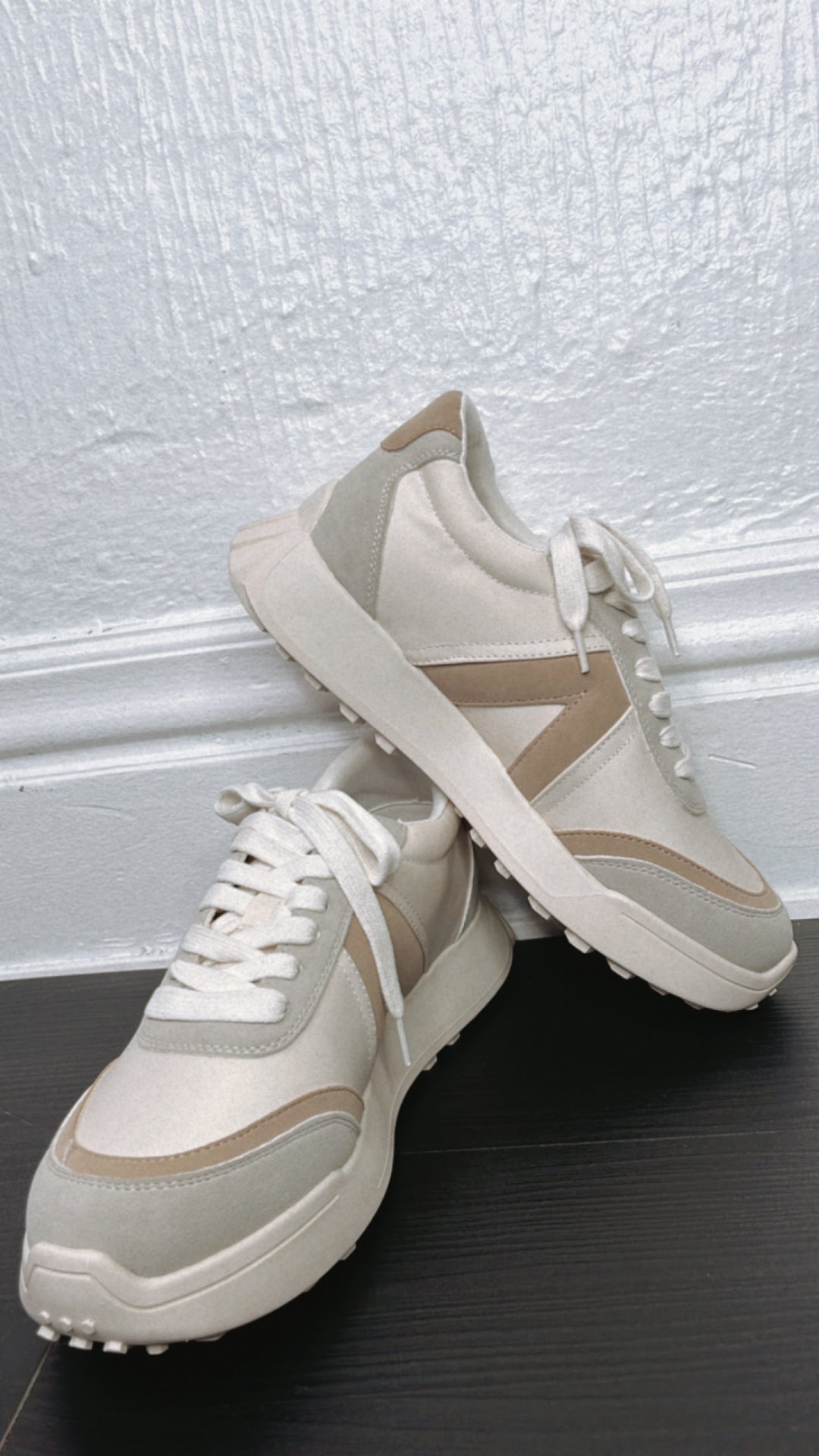 Neutral Sneakers – Everyday Chic Boutique - Main Image