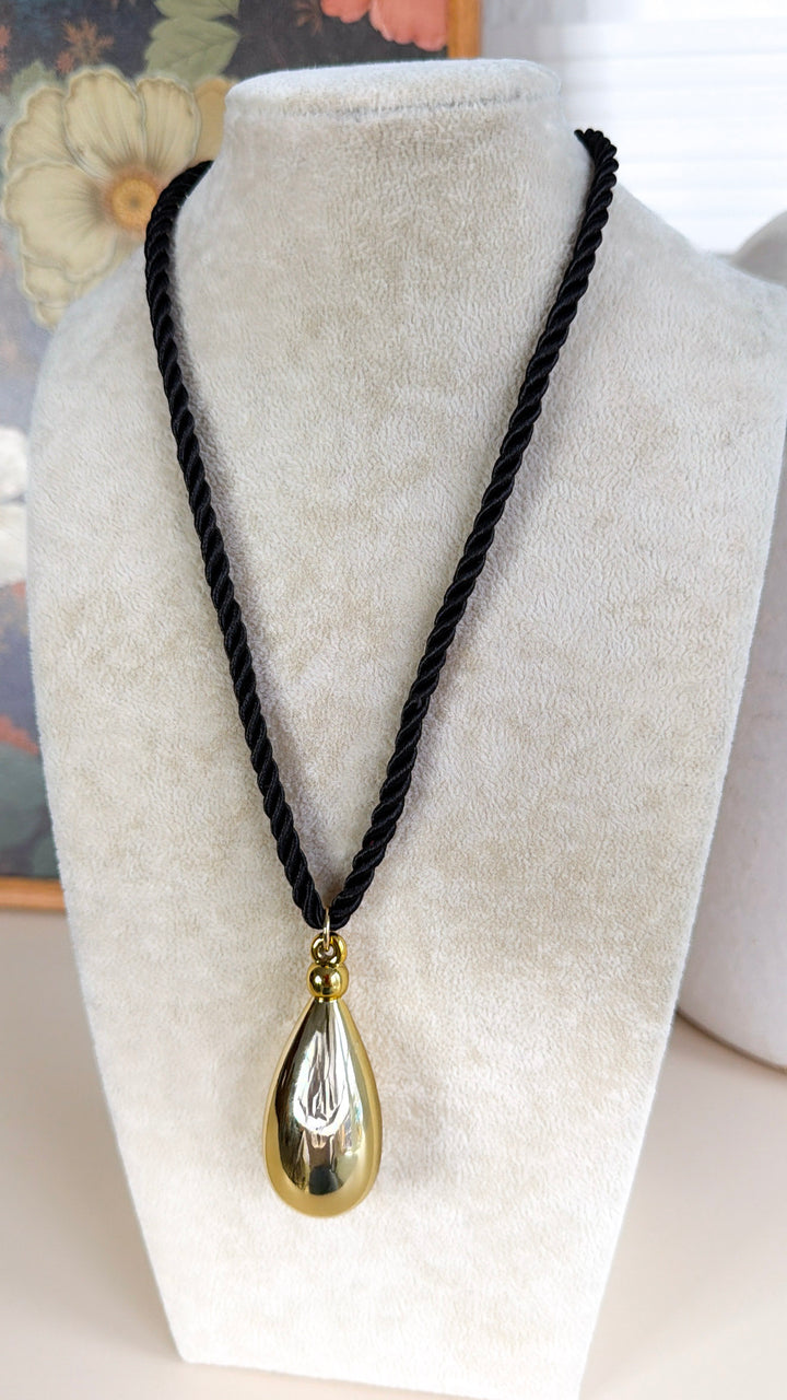 Drip Rope Necklace