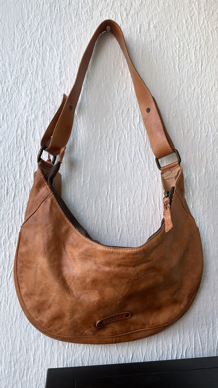 Bedstu Megara, Tan DD