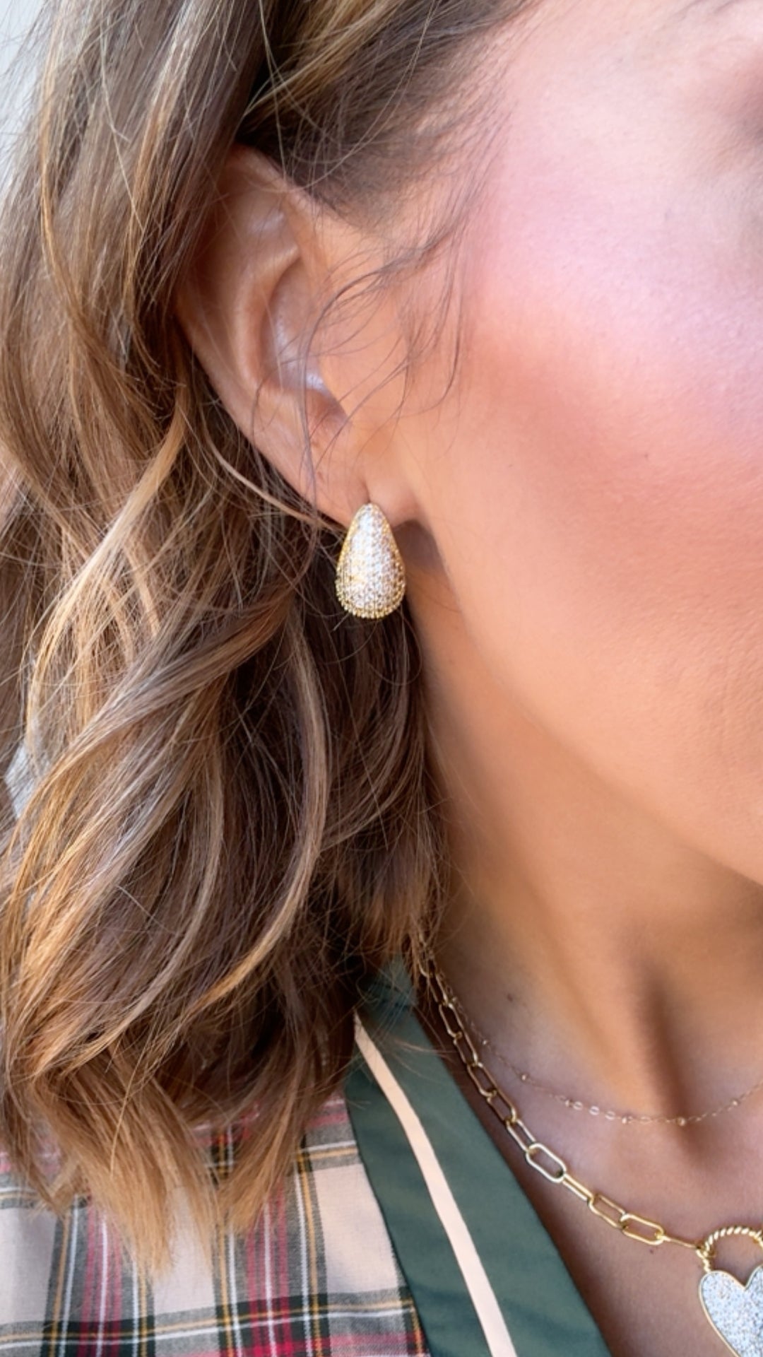 Treasure Jewels: Teardrop Glam Gold