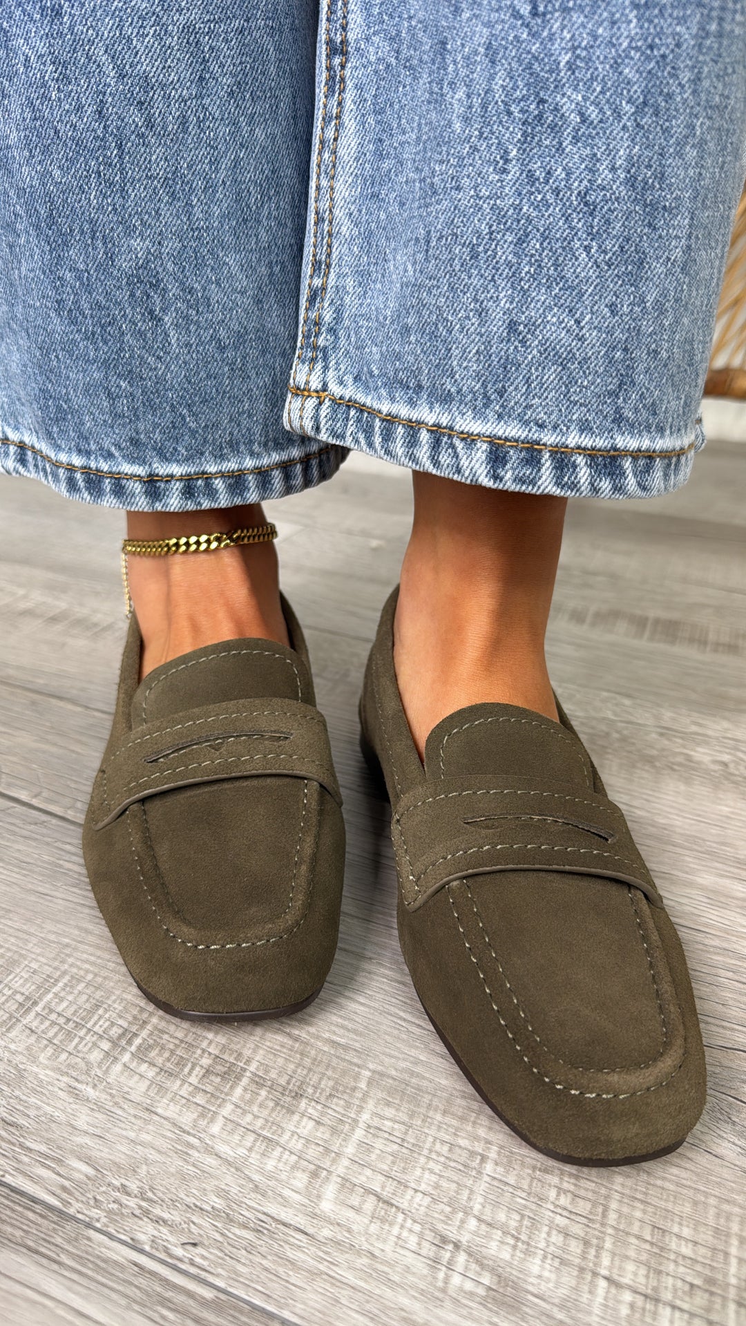 Thyme Street Loafer, Olive
