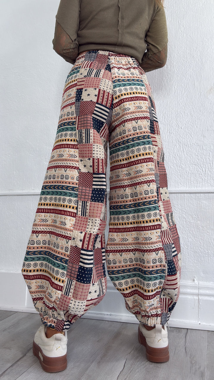 Americana Fields Jogger, Almond/Multi