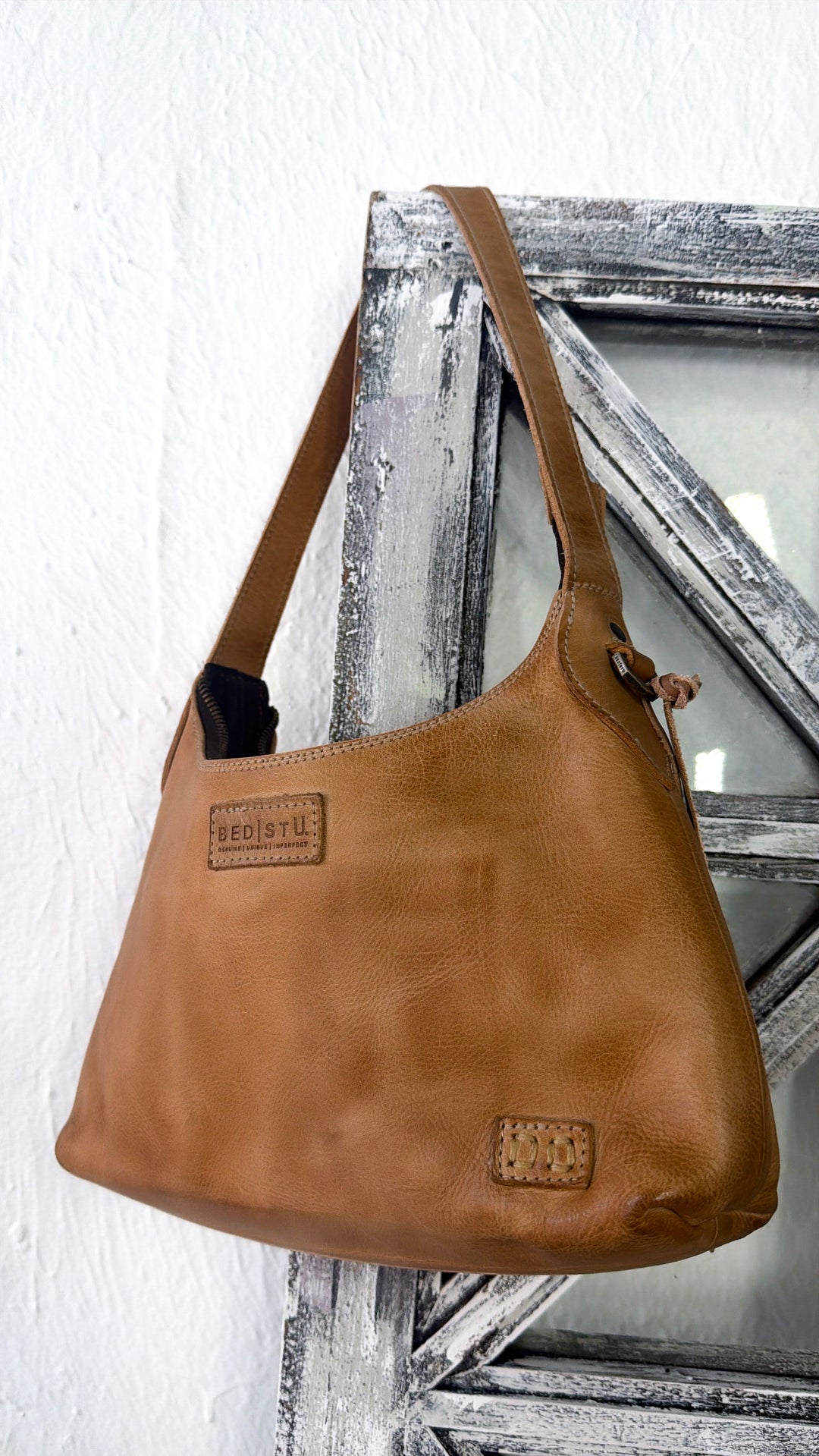 Bedstu Denton, Oats Rustic