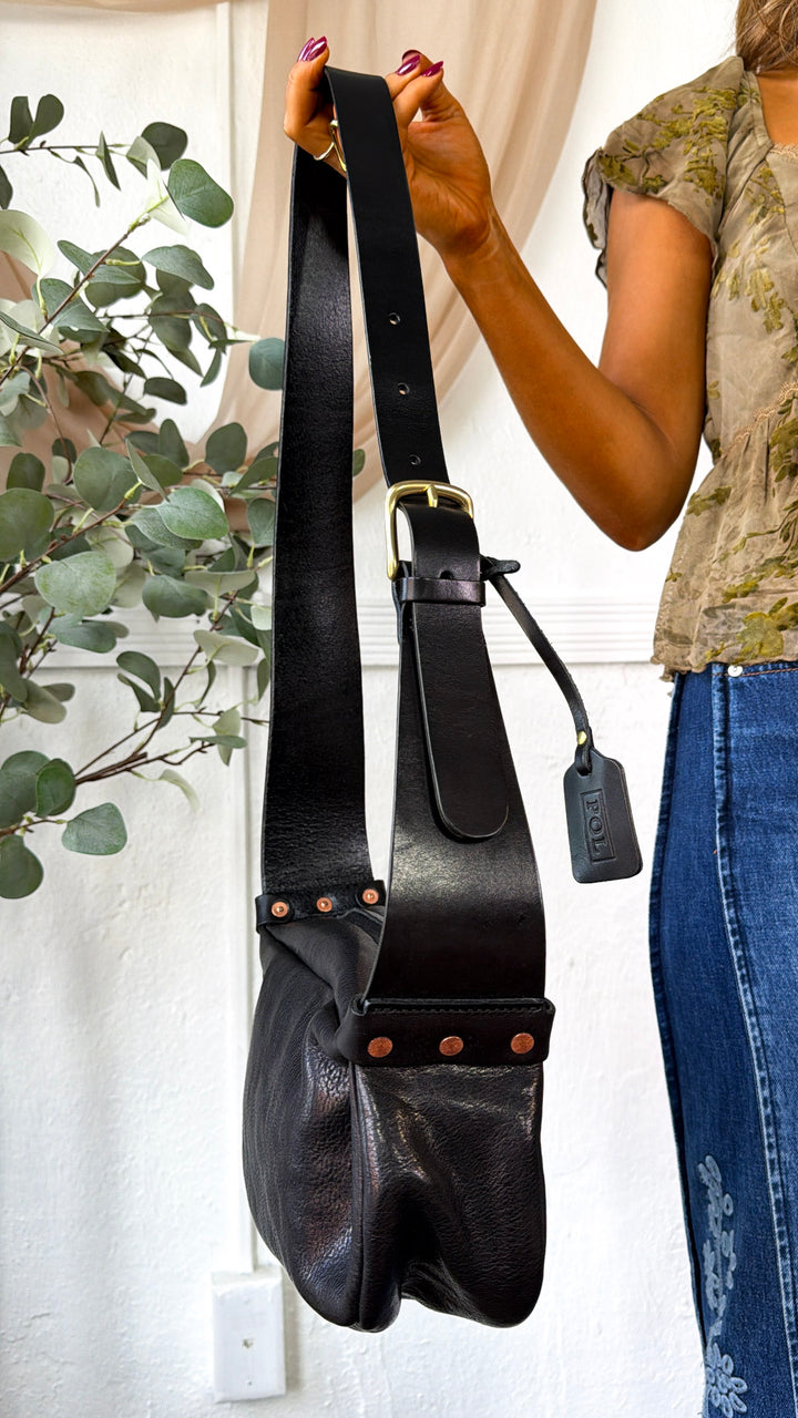 Vera Leather Shoulder Bag, Black