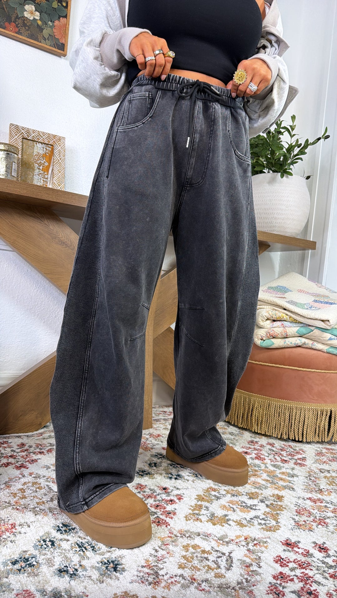 Trend Setter Barrel Leg Sweatpant, Black