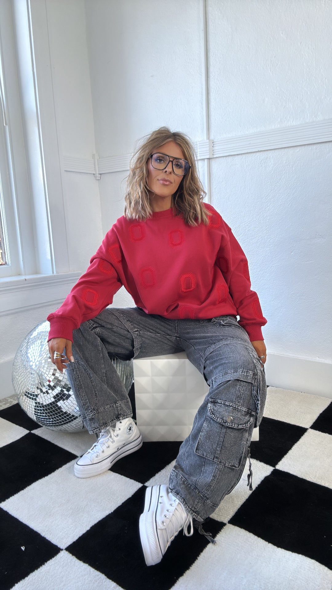 Embroidered Bucks Crewneck, Red