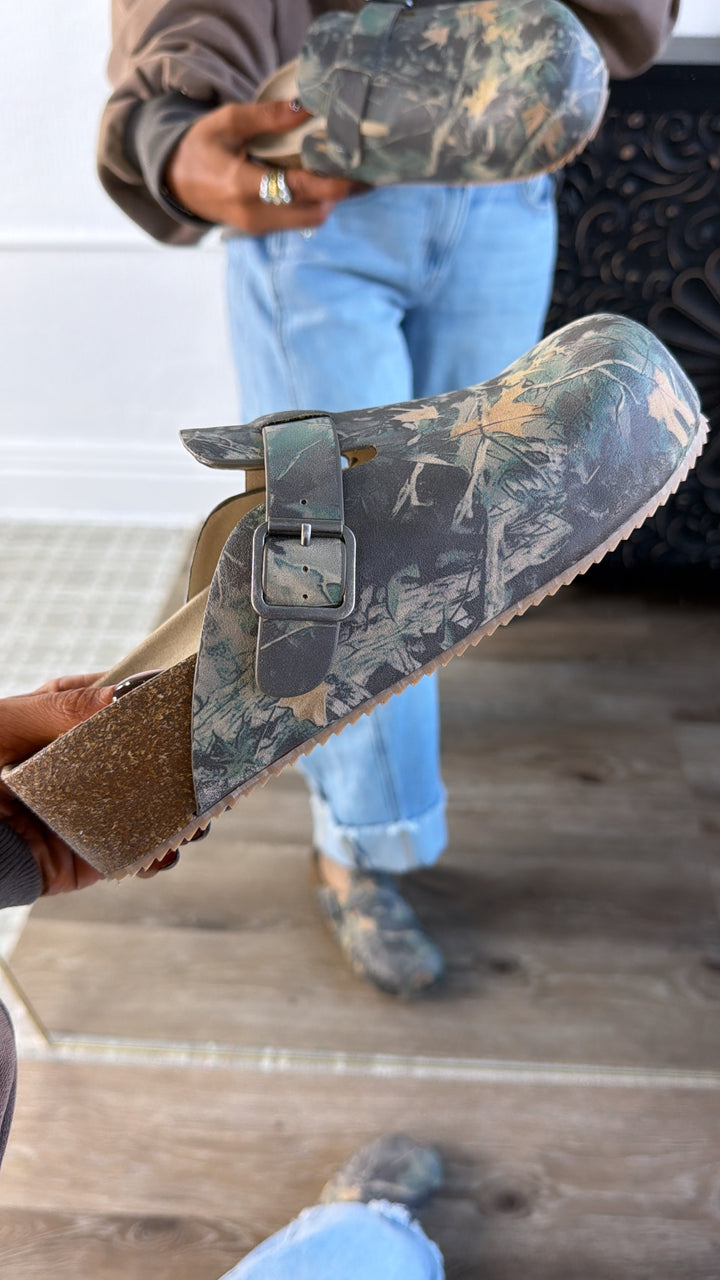 Countryside Charm Clog, Camo