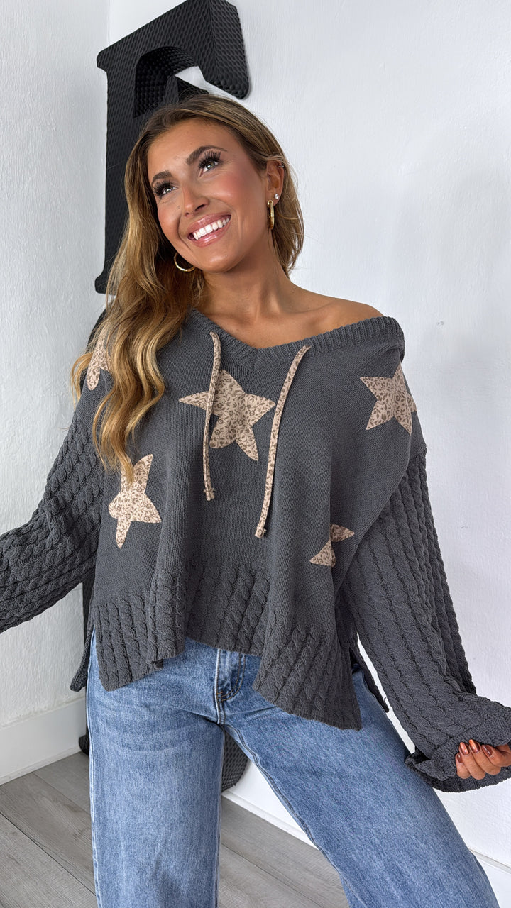 DOORBUSTER: POL Spotlight Star Pullover, Charcoal