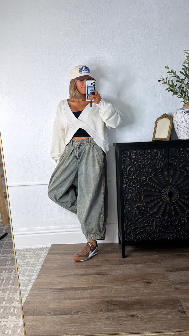 Criss Cross Reversible Sweatshirt, Oatmeal