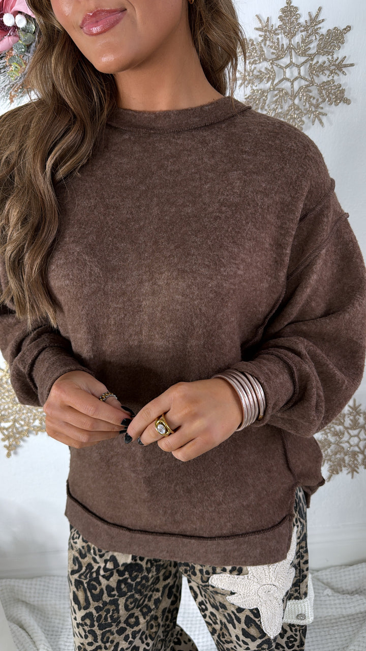 DOORBUSTER: Oversized Sweater, Brown