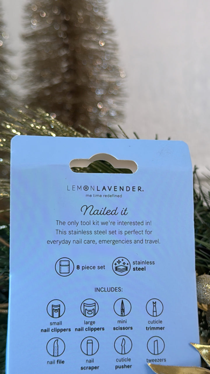 Lemon Lavender File It Away 8 Piece Nail Care Kit