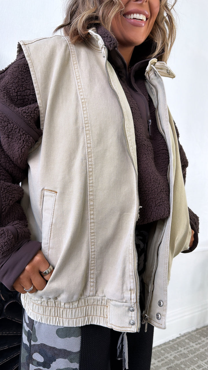 Utility Bay Vest, Sandstone