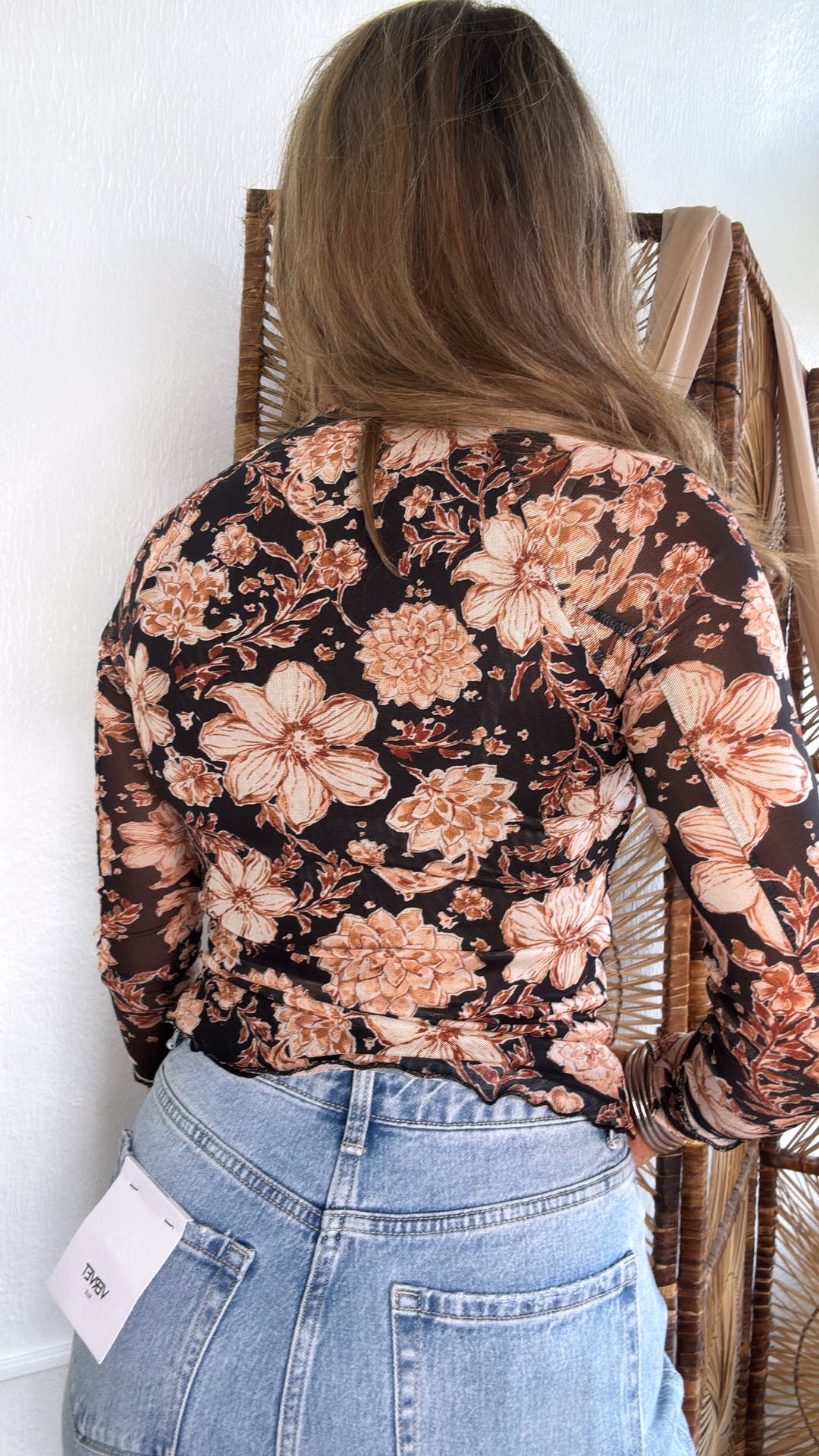 Rusted Daisy Mesh Top, Black