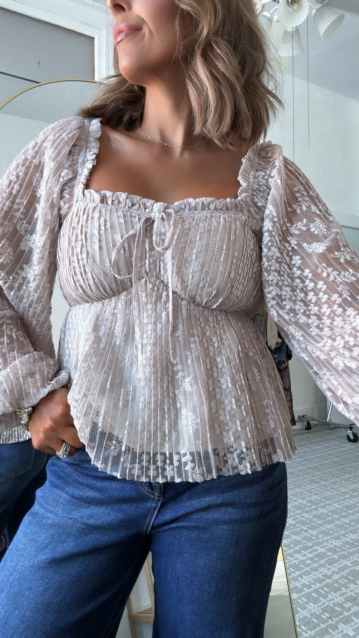 Sylvie Sweetheart Blouse, Taupe