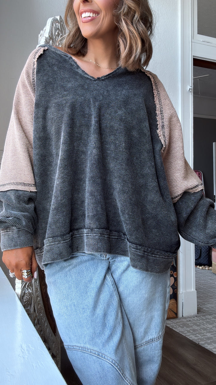 Mood Stitched Oversized Top, Black