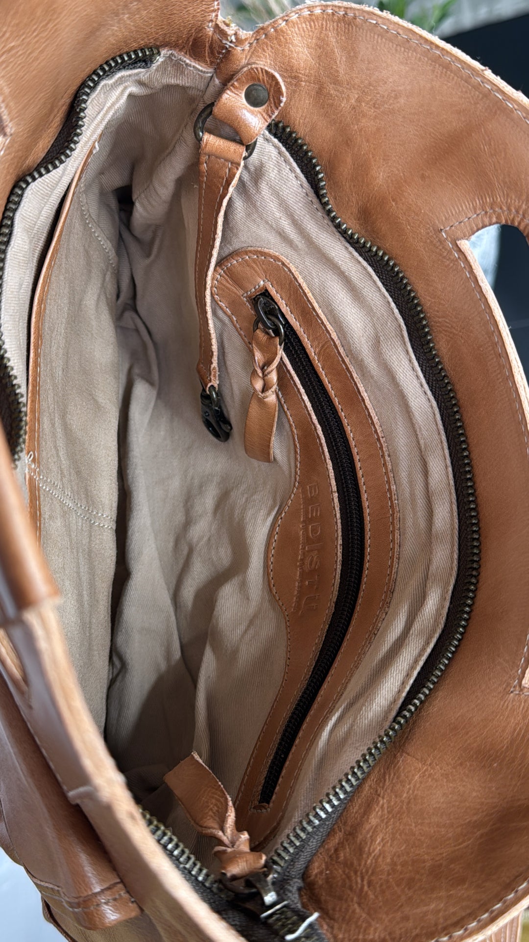 Bedstu Greenway, Tan Rustic