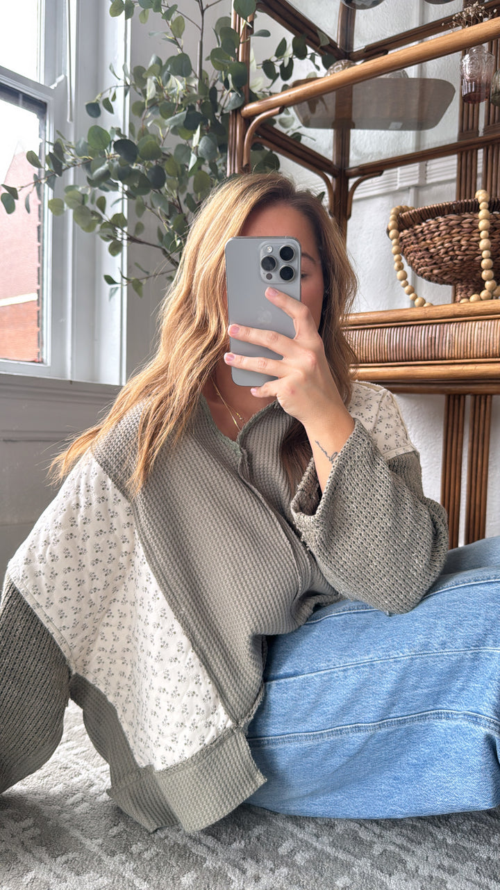 DOORBUSTER: POL Floral Sleeve Sweater, Olive