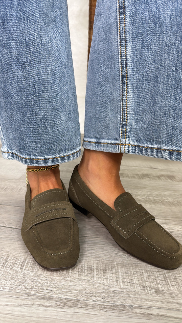 Thyme Street Loafer, Olive